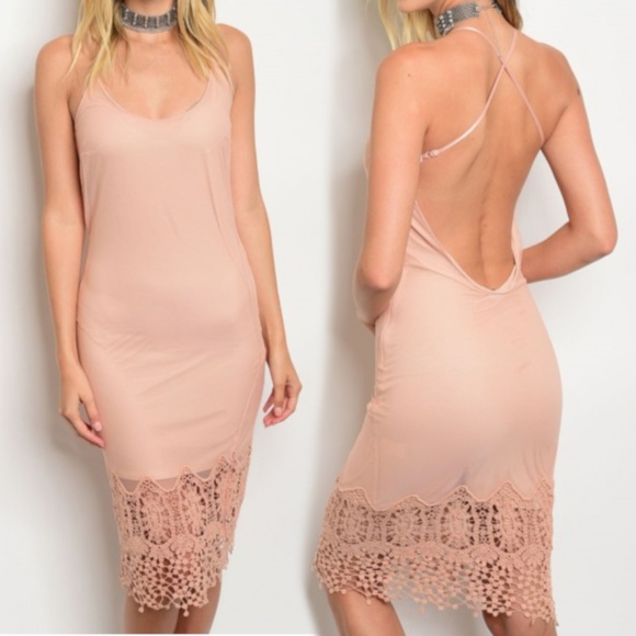 Dresses & Skirts - Hanna's Hot Summer Lace Cross Back BodyCon Dress!